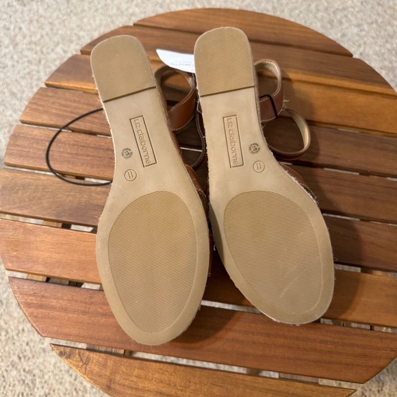 Liz Claiborne Alton Wedge Sandals / Size:11 - Picture 8 of 8